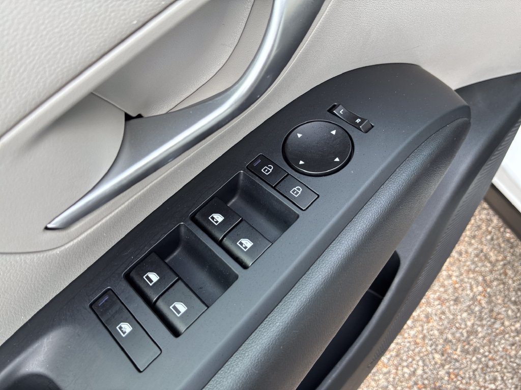Used 2025 Hyundai Tucson SEL AWD/4WD image 18