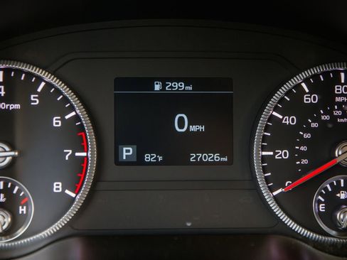 Used 2022 Kia Telluride LX FWD image 19