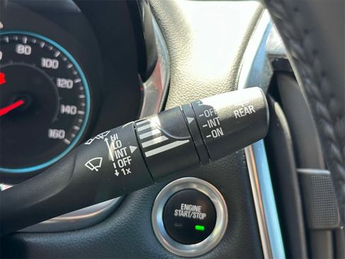 Used 2022 Chevrolet Traverse RS w/ LPO, Floor Liner Package image 30