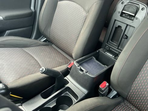 Used 2018 Mitsubishi Outlander Sport ES image 28