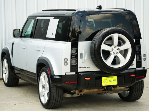 Used 2023 Land Rover Defender 110 X AWD/4WD image 52