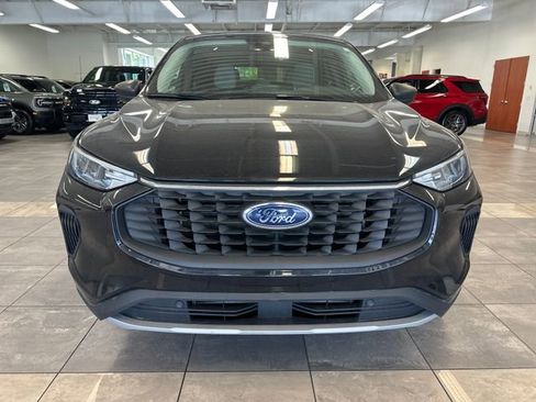 Used 2023 Ford Escape Active AWD/4WD image 15