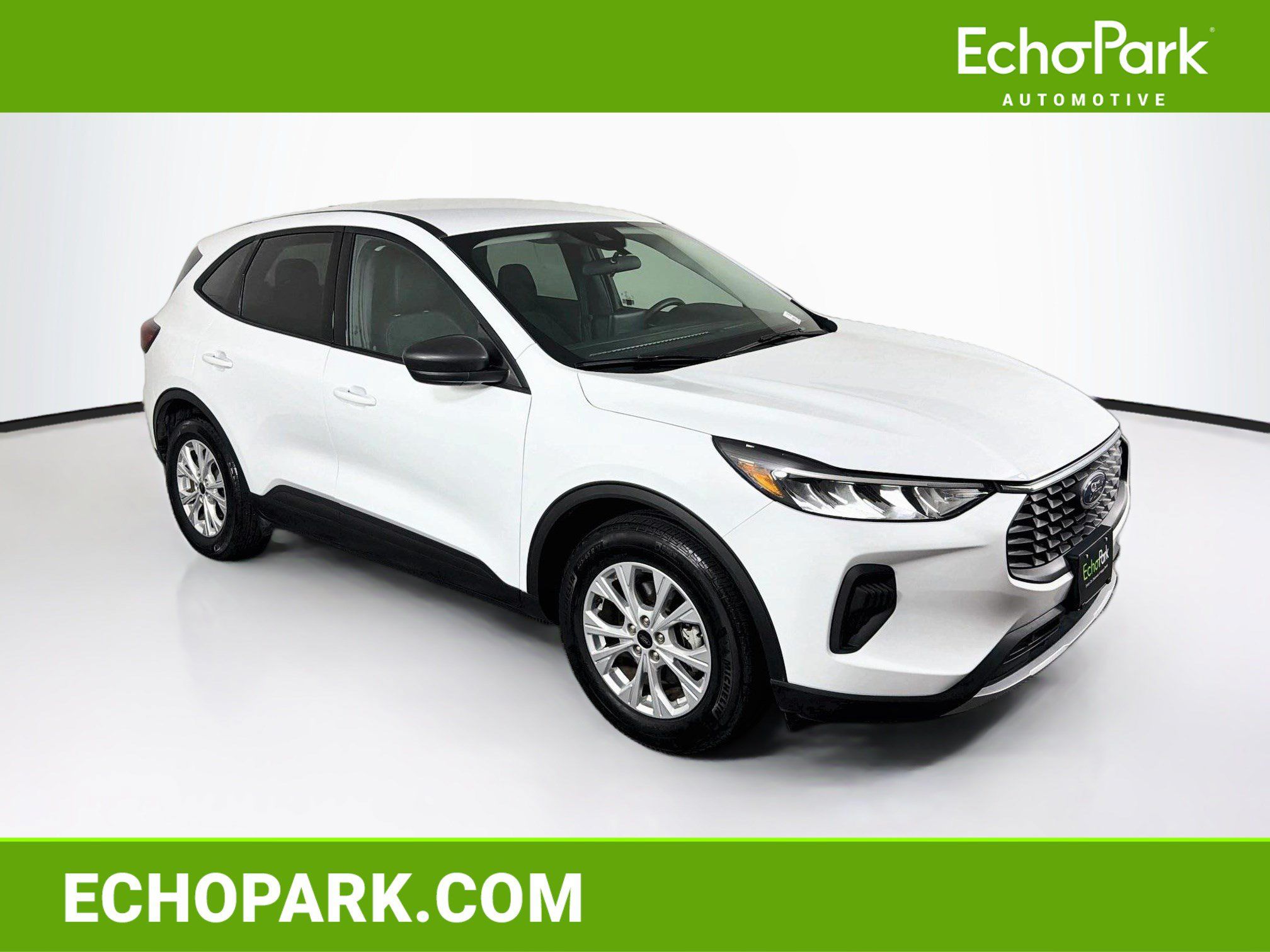 Used 2025 Ford Escape Active FWD image 1