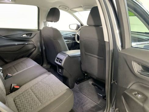 Used 2022 Chevrolet Equinox LT FWD image 32