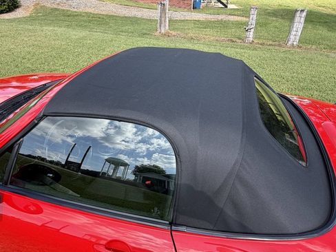 Used 2013 MAZDA MX-5 Miata Sport RWD image 7