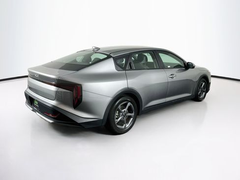 Used 2025 Kia K4 FWD image 9