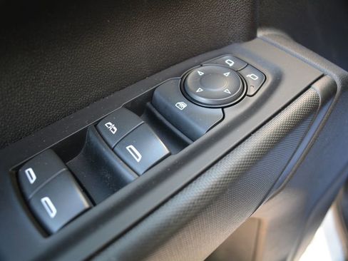 Used 2024 Chevrolet Silverado 1500 Custom AWD/4WD image 8