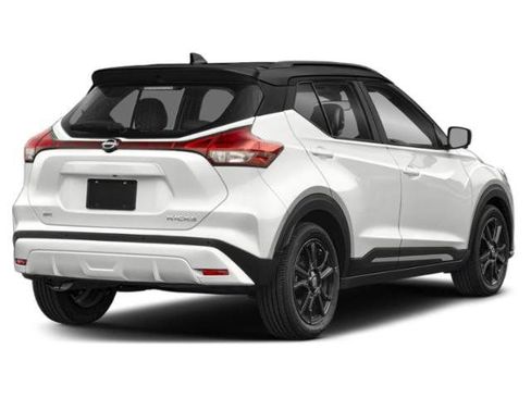 Certified 2023 Nissan Kicks SR w/ SR Premium Package image 2