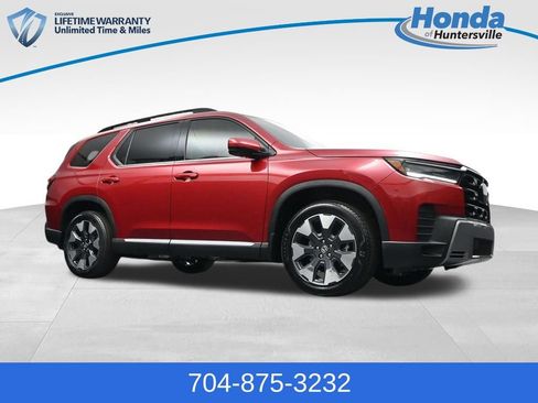 New 2026 Honda Pilot Touring image 32