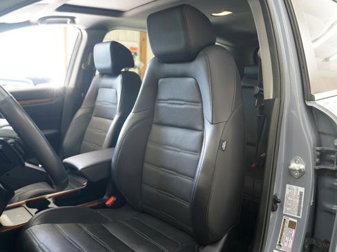 Used 2022 Honda CR-V Touring image 25