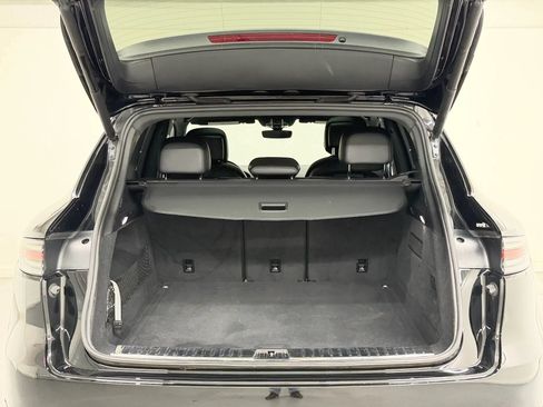 Used 2022 Porsche Cayenne AWD/4WD image 88