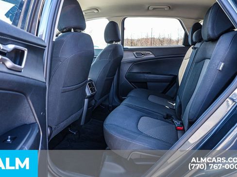 Used 2024 Kia Sportage LX image 21