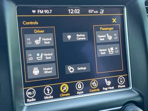 Used 2018 Jeep Grand Cherokee Trailhawk w/ Trailhawk Luxury Group AWD/4WD image 22