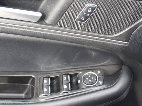 Used 2016 Ford Edge SEL w/ Equipment Group 201A image 10