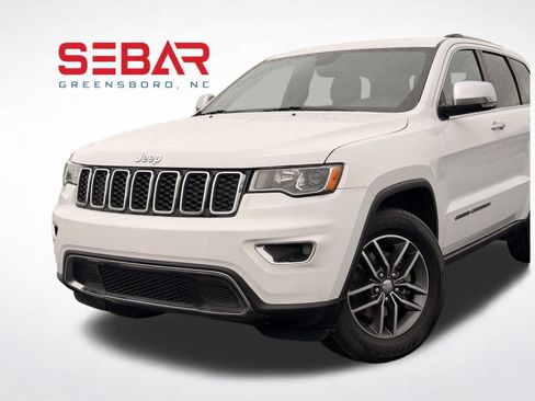 Used 2018 Jeep Grand Cherokee Limited RWD image 2