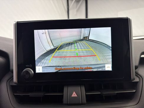 Used 2023 Toyota RAV4 XLE FWD image 29