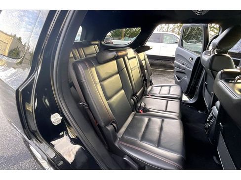 Used 2024 Dodge Durango GT image 27