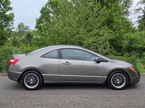Used 2007 Honda Civic LX image 9