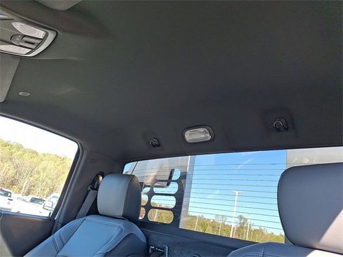 Used 2025 RAM 5500 Tradesman image 13