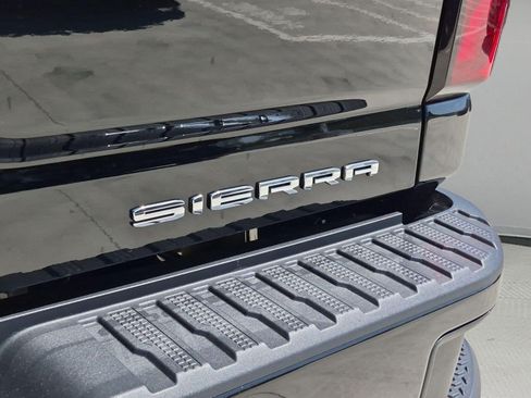 New 2026 GMC Sierra 2500 Denali w/ Denali Reserve Package AWD/4WD image 32