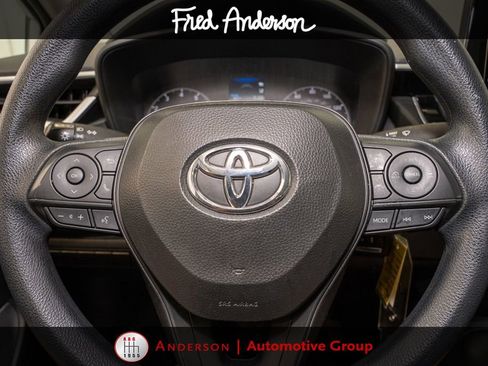 Used 2024 Toyota Corolla LE FWD image 17