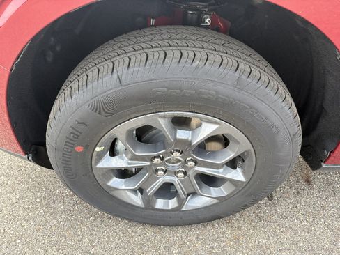 New 2026 Ford Maverick XLT image 9