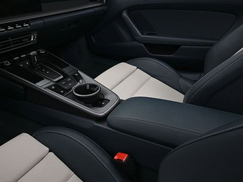 Certified 2024 Porsche 911 Carrera image 20