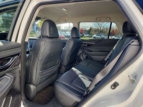 Used 2024 Subaru Outback Limited image 10