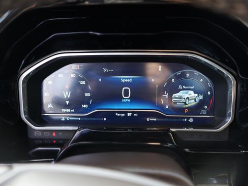 Used 2024 Chevrolet Silverado 1500 RST w/ All Star Edition Plus image 11