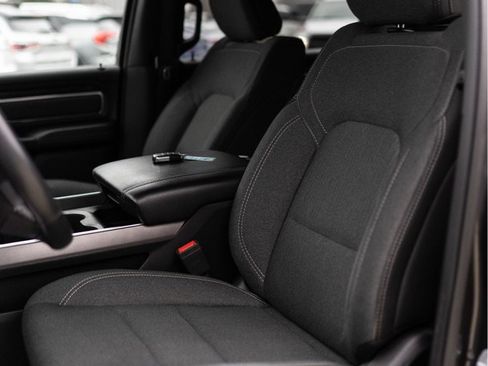 Used 2019 RAM 1500 Big Horn image 7