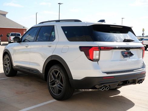 New 2026 Ford Explorer ST AWD/4WD image 6