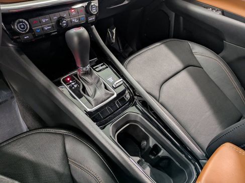 Used 2024 Jeep Compass Limited w/ Elite Group image 13