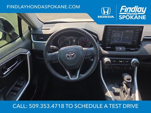 Used 2022 Toyota RAV4 XLE Premium AWD/4WD image 15