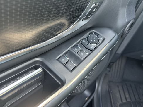 Used 2025 Ford Expedition Platinum w/ Stealth Performance Package AWD/4WD image 15