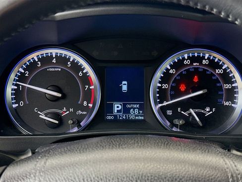 Used 2015 Toyota Highlander Plus AWD/4WD image 12