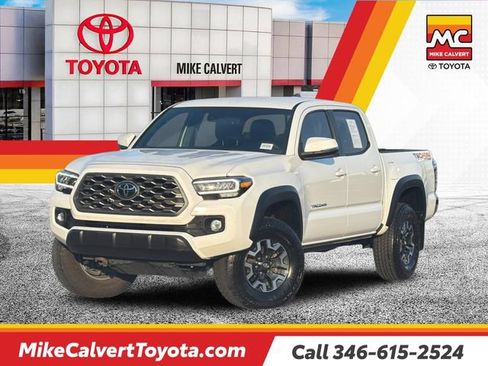 Used 2023 Toyota Tacoma TRD Off-Road AWD/4WD image 1
