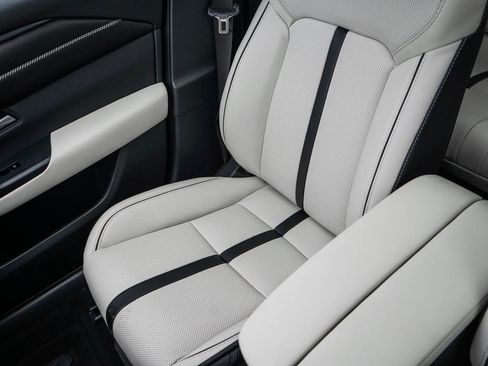 New 2026 MAZDA CX-50 AWD 2.5 S w/ Cargo Package image 25