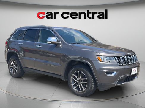 Used 2019 Jeep Grand Cherokee Limited w/ Trailer Tow Group IV AWD/4WD image 8