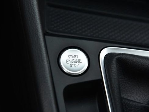 New 2026 Volkswagen Jetta GLI Autobahn FWD image 17