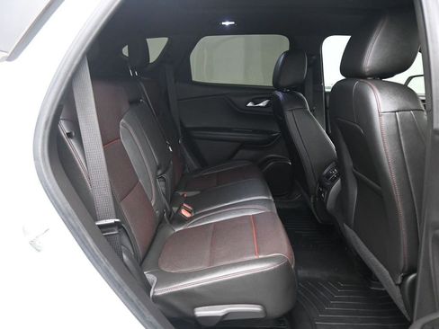 Used 2021 Chevrolet Blazer RS w/ Enhanced Convenience Package FWD image 10