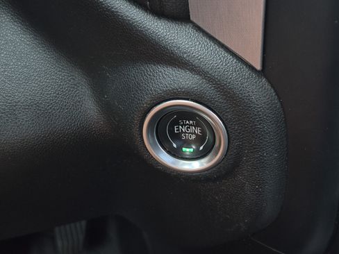 Used 2021 GMC Sierra 1500 SLT AWD/4WD image 26