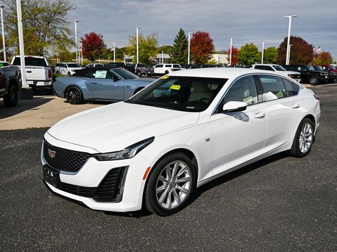 Used 2020 Cadillac CT5 Luxury image 9