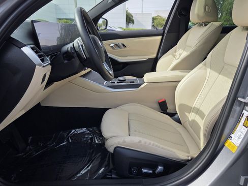 Used 2023 BMW 330i Sedan w/ Driving Assistance Package RWD image 10