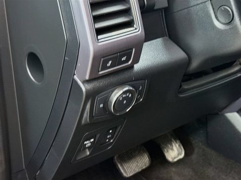Used 2020 Ford Expedition Platinum AWD/4WD image 10