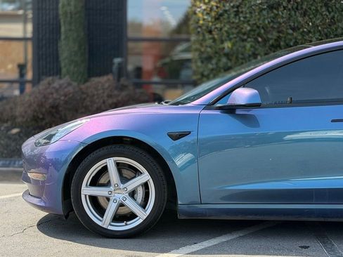 Used 2023 Tesla Model 3 Standard Range image 10