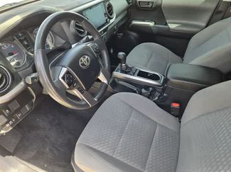 Used 2022 Toyota Tacoma SR5 RWD video 2
