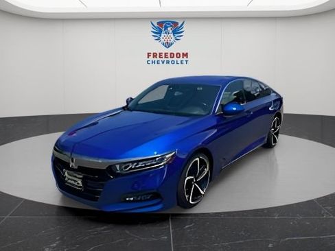 Used 2019 Honda Accord Sport image 1