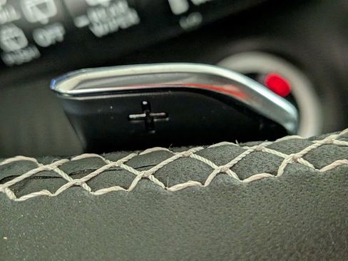 Certified 2024 Jeep Grand Cherokee Laredo image 24