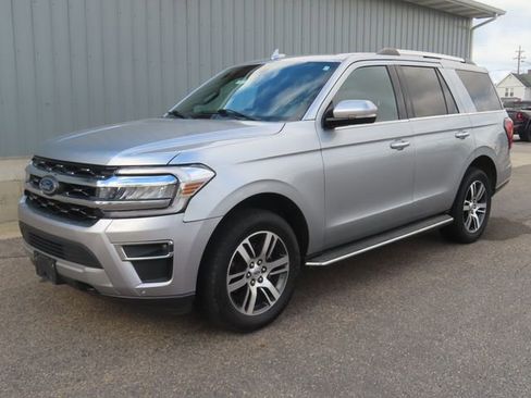 Used 2023 Ford Expedition Limited AWD/4WD image 10