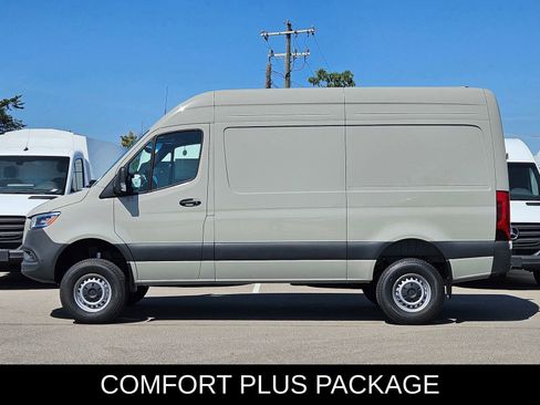 New 2025 Mercedes-Benz Sprinter 2500 image 6